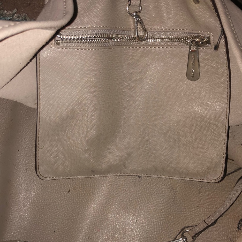Bag - Picture 3 of 4